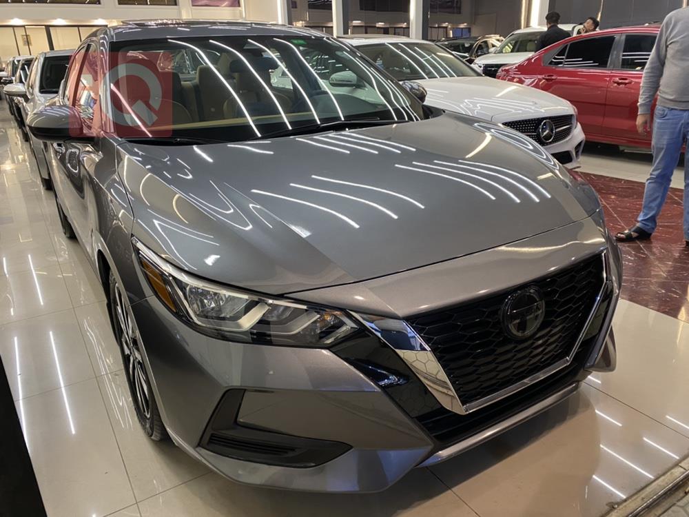 نیسان سێنترا